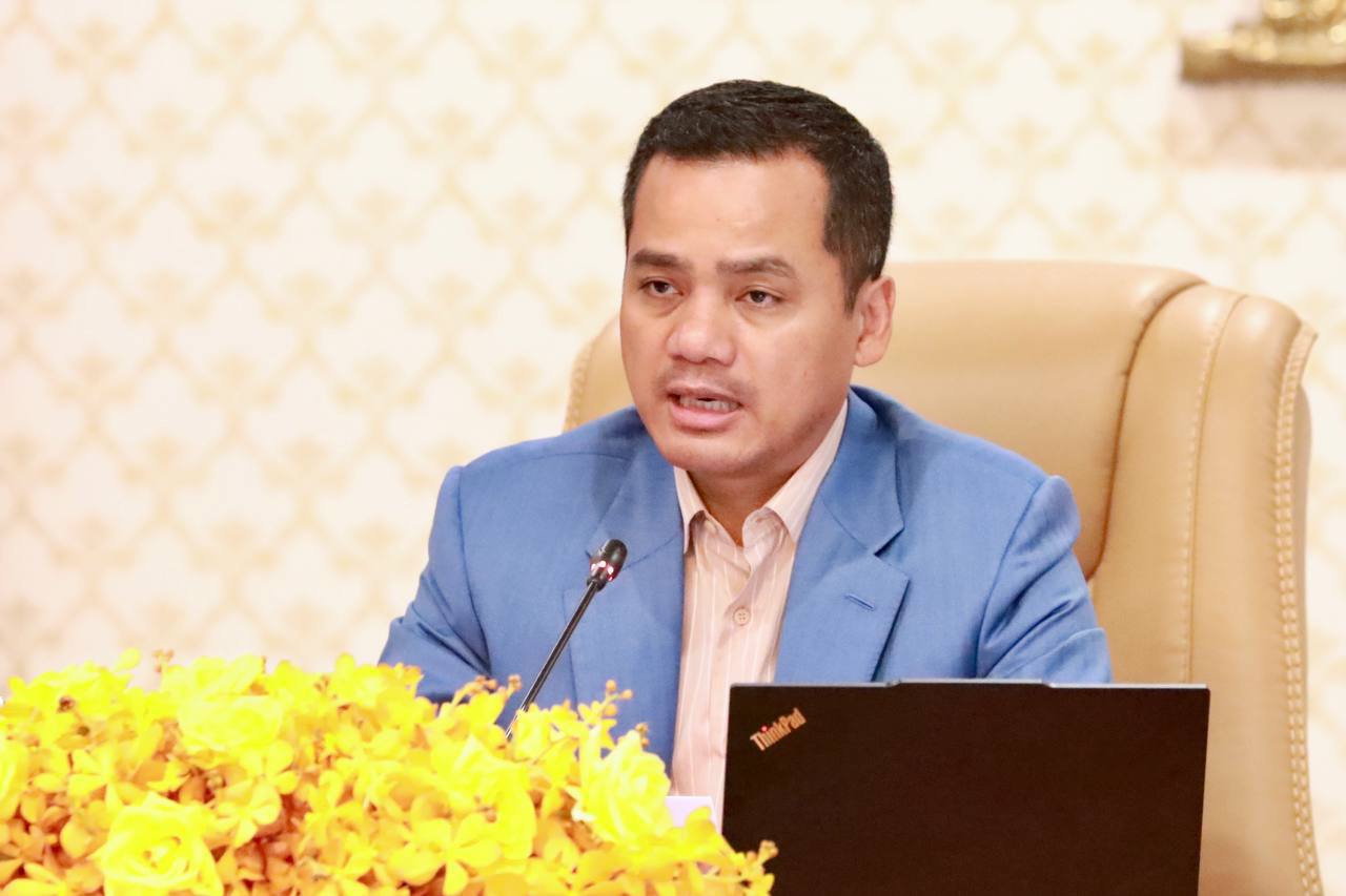 រដ្ឋមន្ត្រីក្រសួងមហាផ្ទៃ ដាក់ឱសានវាទ ឱ្យអ្នកពាក់ព័ន្ធការផ្សព្វផ្សាយល្បែងខុសច្បាប់ទាំងអស់ ត្រូវបញ្ឈប់សកម្មភាពយូរបំផុត ត្រឹមថ្ងៃទី១០ ខែធ្នូនេះ