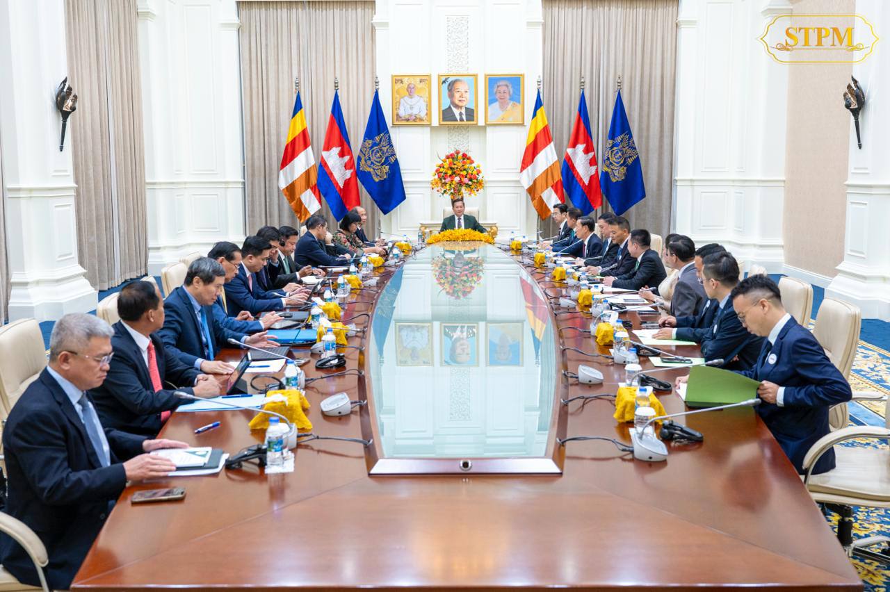 ការបន្តយកចិត្តទុកដាក់ពីរាជរដ្ឋាភិបាល ចំពោះឧស្សាហកម្មស៊ីម៉ង់ត៍នៅកម្ពុជា នឹងចូលរួមចំណែកលើកកម្ពស់ឧស្សាហកម្មក្នុងស្រុក និងផ្តល់ប្រយោជន៍ដល់ប្រជាពលរដ្ឋ