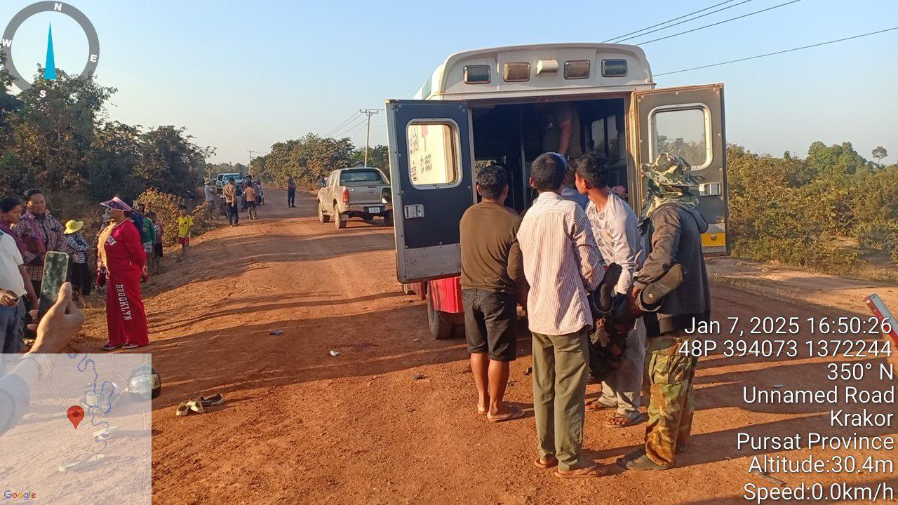 សោកនាដកម្ម! ករណី រថយន្តអភិបាលរងខេត្តពោធិ៍សាត់ បើកបុកម៉ូតូបណ្តាលឱ្យមនុស្ស ចំនួន ០៣ នាក់ ឪពុក ម្តាយ និងកូនស្រីអាយុ ៥ឆ្នាំ ស្លាប់យ៉ាងអាណោចអាធម៌បំផុត!