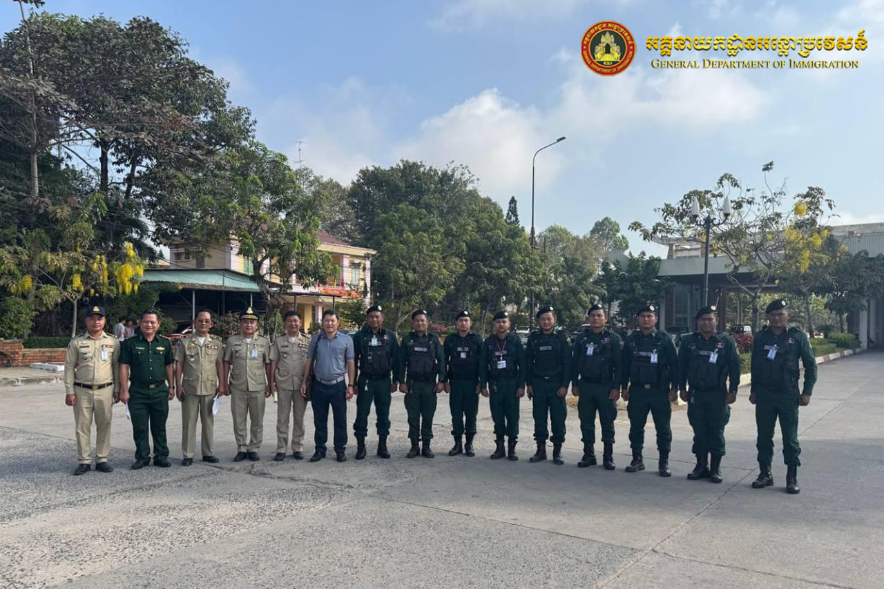 ជនជាតិវៀតណាមជាង២០០នាក់ ត្រូវបានអាជ្ញាធរកម្ពុជាបណ្តេញចេញពាក់ព័ន្ធករណីលួចស្នាក់នៅគ្មានលិខិតឆ្លងដែន និងធ្វើការខុសច្បាប់