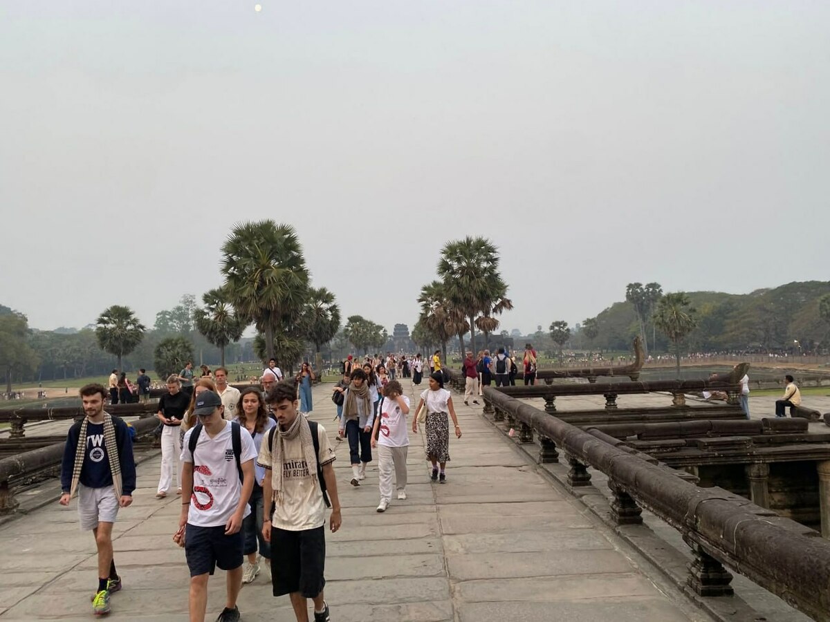 កម្ពុជាទទួលបានចំណូលទេសចរណ៍ អន្តរជាតិ៣.៦៣៧ លានដុល្លារអាម៉េរិក កើនឡើង ១៨ភាគរយ