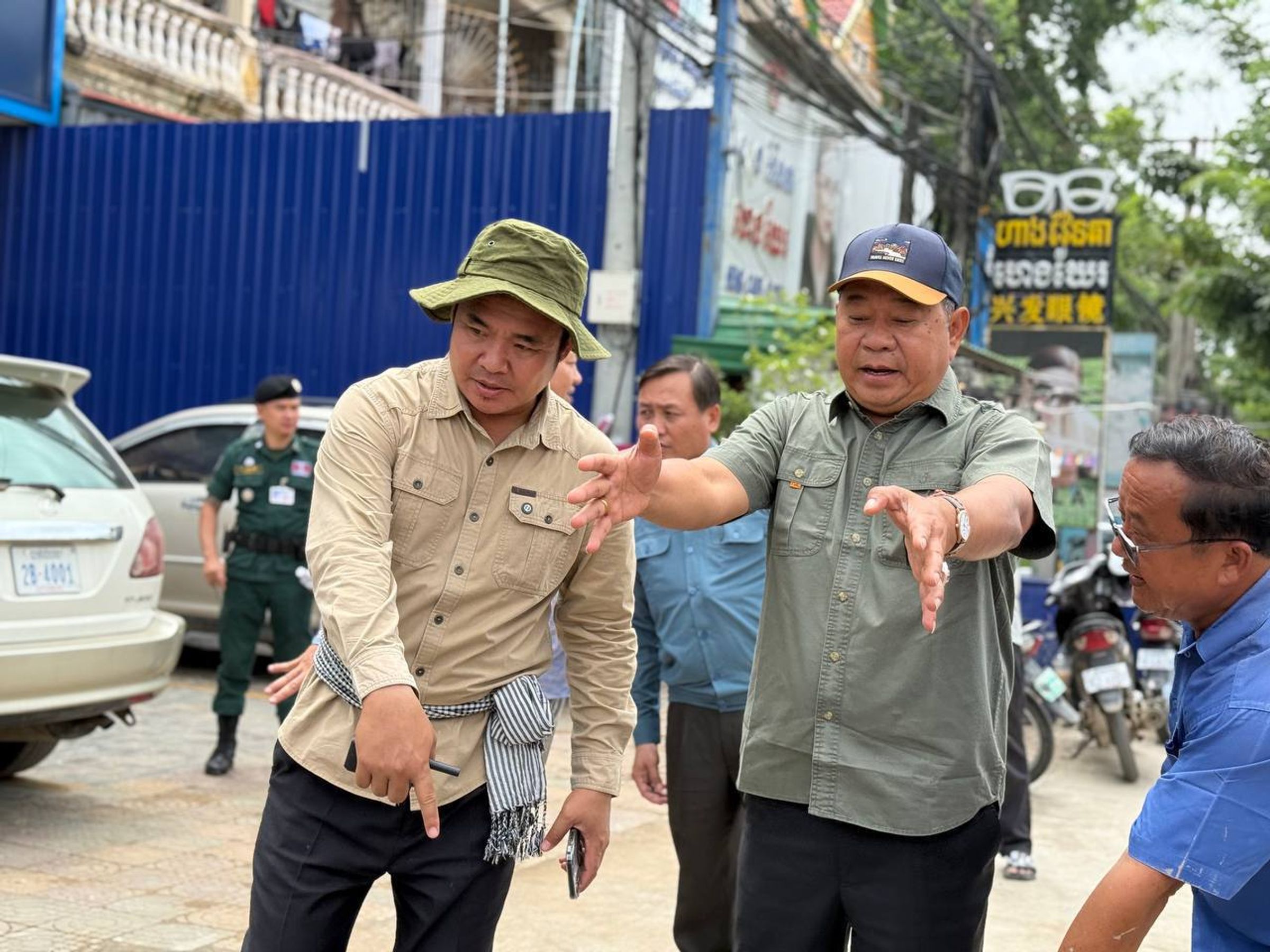 អភិបាលខេត្តបន្ទាយមានជ័យ ផ្តល់លូជំហានដំបូង១៥០កង់ ដេីម្បីកាយដាក់តាមប្រព័ន្ធប្រលាយលូរំដោះទឹកបញ្ចៀសជំនន់ទឹកភ្លៀងក្នុងក្រុងប៉ោយប៉ែត