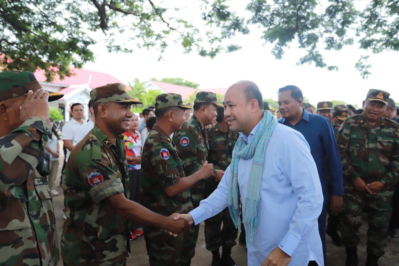 លោក ហ៊ុន ម៉ានី៖ «ចំពោះកិច្ចការការពារបូរណភាពទឹកដី និងមុខមាត់ប្រទេសជាតិ ប្រជាជាជនខ្មែរ ត្រូវតែរួបរួមគ្នា»