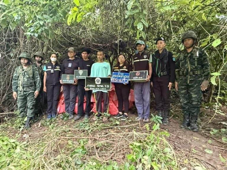 ក្រោយយោធាថៃឃាត់ខ្លួនពលរដ្ឋខ្មែរ២នាក់ កម្លាំងជំនាញចម្រុះបានចុះត្រួតពិនិត្យច្រករបៀងដែលគេសង្ស័យថា ជាចំណុចនាំចេញបារីចូលទៅប្រទេសថៃ