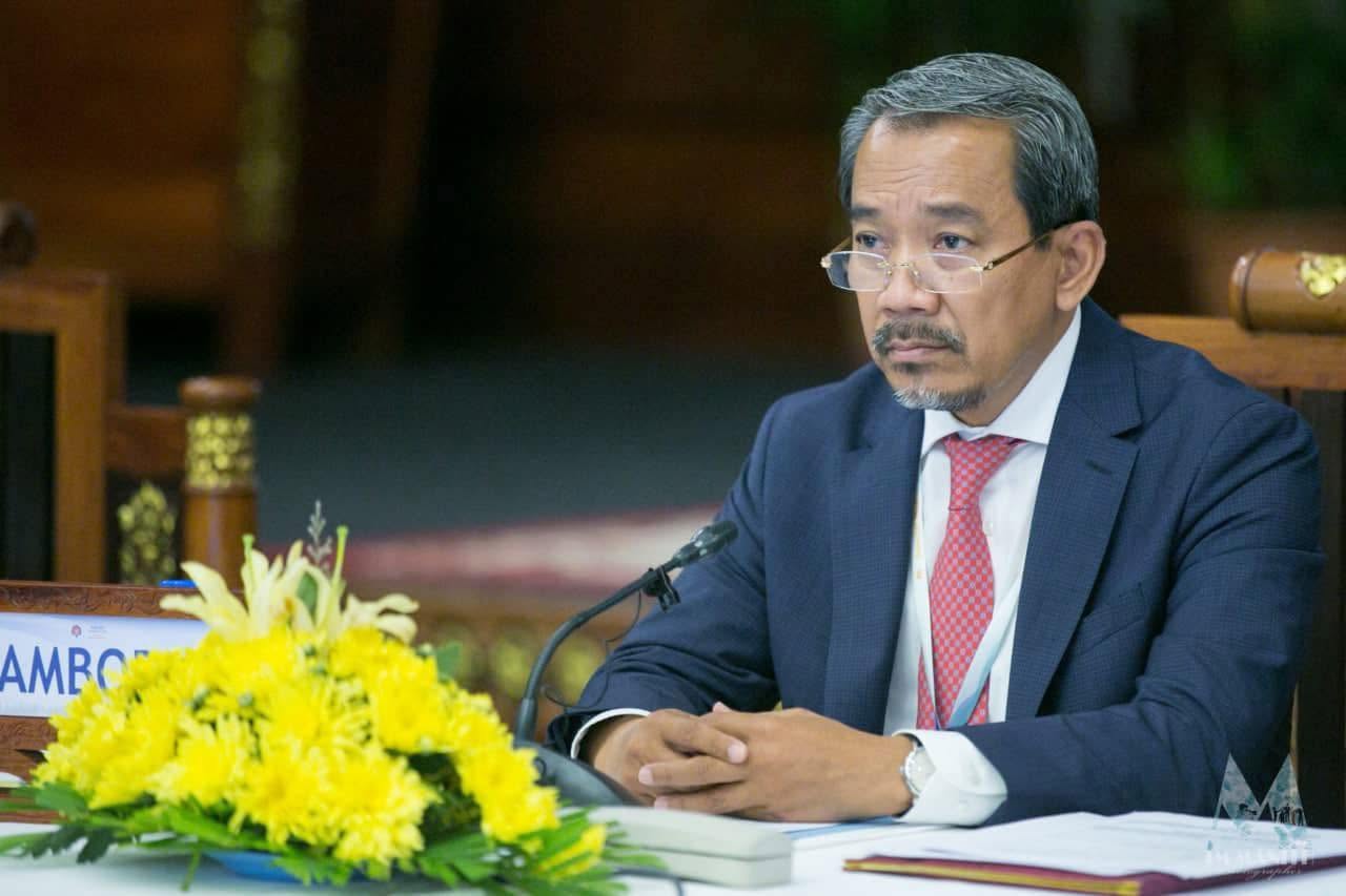 មេសិទ្ធមនុស្សកម្ពុជា៖ «កងកម្លាំងកម្ពុជាចំនួន ២០ ដែលទាហ៊ានថៃចាប់ មិនមែនជាឈ្លើយសឹកនោះទេ ពីព្រោះការចាប់ពួកគាត់គឺក្រោយកិច្ចព្រមព្រៀងនៃការឈប់បាញ់គ្នា»