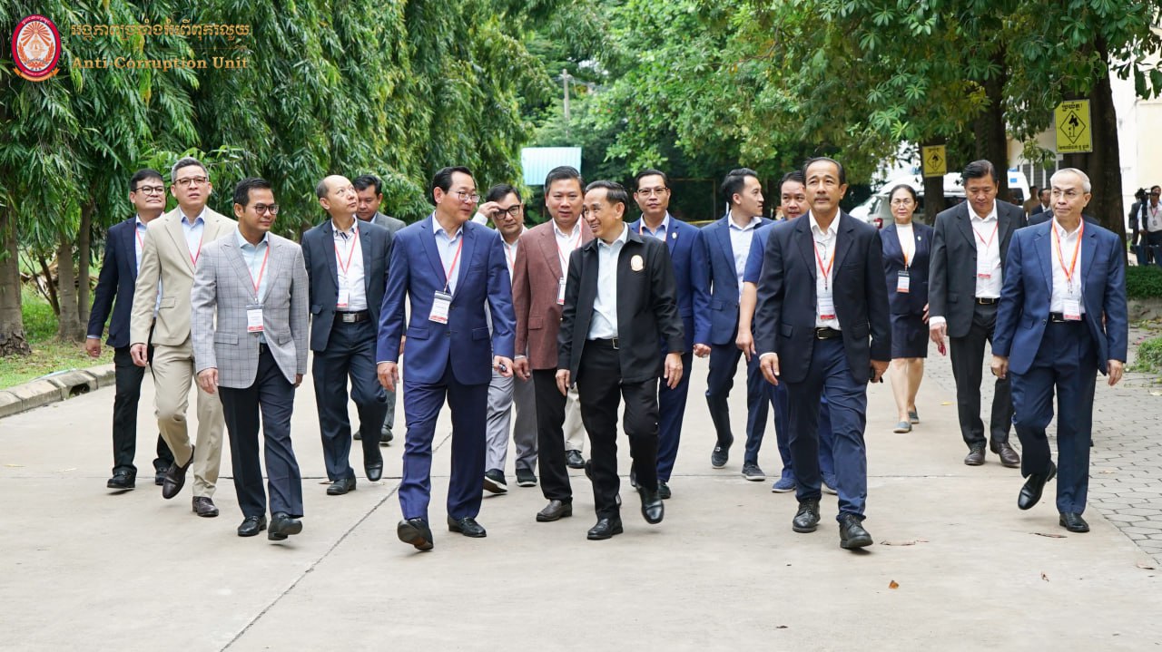 មន្ត្រីនៃអង្គភាព ACU ចូលរួមសង្កេតការណ៍ការប្រឡងជ្រើសរើសសិស្ស ក្រឡាបញ្ជីជំនាន់ទី១០