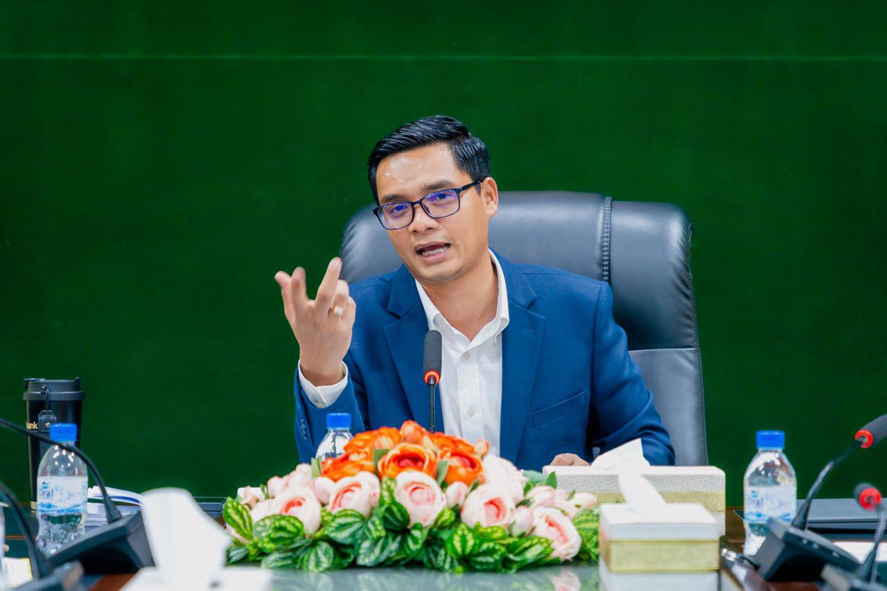 ករណី កម្មករ-កម្មការិនី រោងចក្រកាត់ដេរ «តារាល» ប្រមូលផ្តុំគ្នាតវ៉ា និងបិទផ្លូវជាតិលេខ៣ ការដោះស្រាយបានឈានដល់ការព្រមព្រៀងសះជា ចំនួន ១៦ ចំណុច លើការទាមទា ១៨ ចំណុច