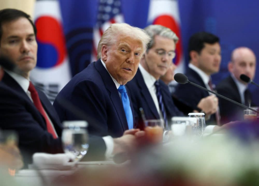 Trump អនុញ្ញាតឱ្យកូរ៉េខាងត្បូង ឱ្យសាងសង់ “នាវាមុជទឹកដើរដោយថាមពលនុយក្លេអ៊ែរ ជំនួយនាវាចាស់ដែលដើរដោយថាមពលប្រេងឥន្ធនៈដែលចាស់គំរិលមិនរហ័សរហួន”