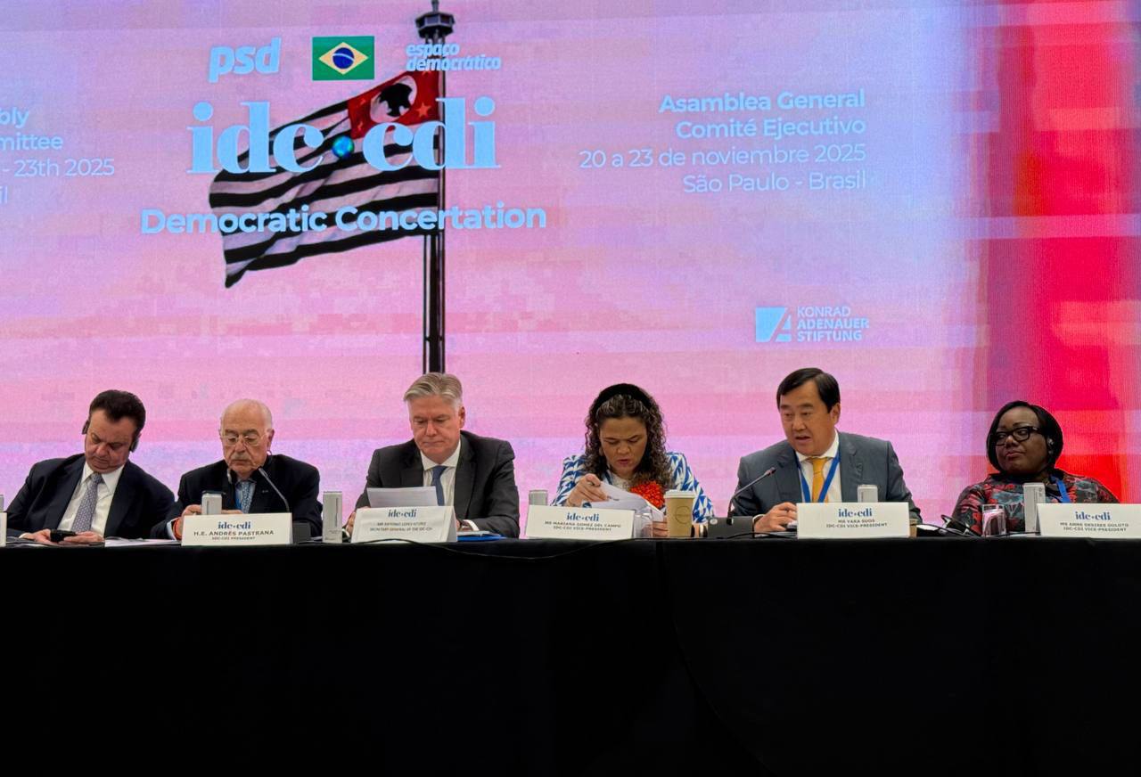 CDI–IDC អនុម័តសេចក្តីសម្រេចគាំទ្រ “បទឈប់បាញ់ និងកិច្ចព្រមព្រៀងសន្តិភាព កម្ពុជា-ថៃ” ព្រមទាំងអំពាសសវនាវឱ្យគោរពកិច្ចព្រមព្រៀង និងដោះលែងទាហានកម្ពុជា ១៨នាក់