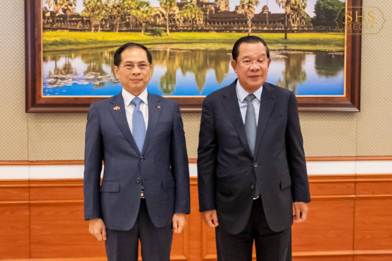 សម្តេចតេជោ ហ៊ុន សែន អនុញ្ញាតឱ្យឯកឧត្តម Bui Thanh Son ឧបនាយករដ្ឋមន្ត្រីនៃសាធារណរដ្ឋសង្គមនិយមវៀតណាម ចូលជួបសម្តែងការគួរសម