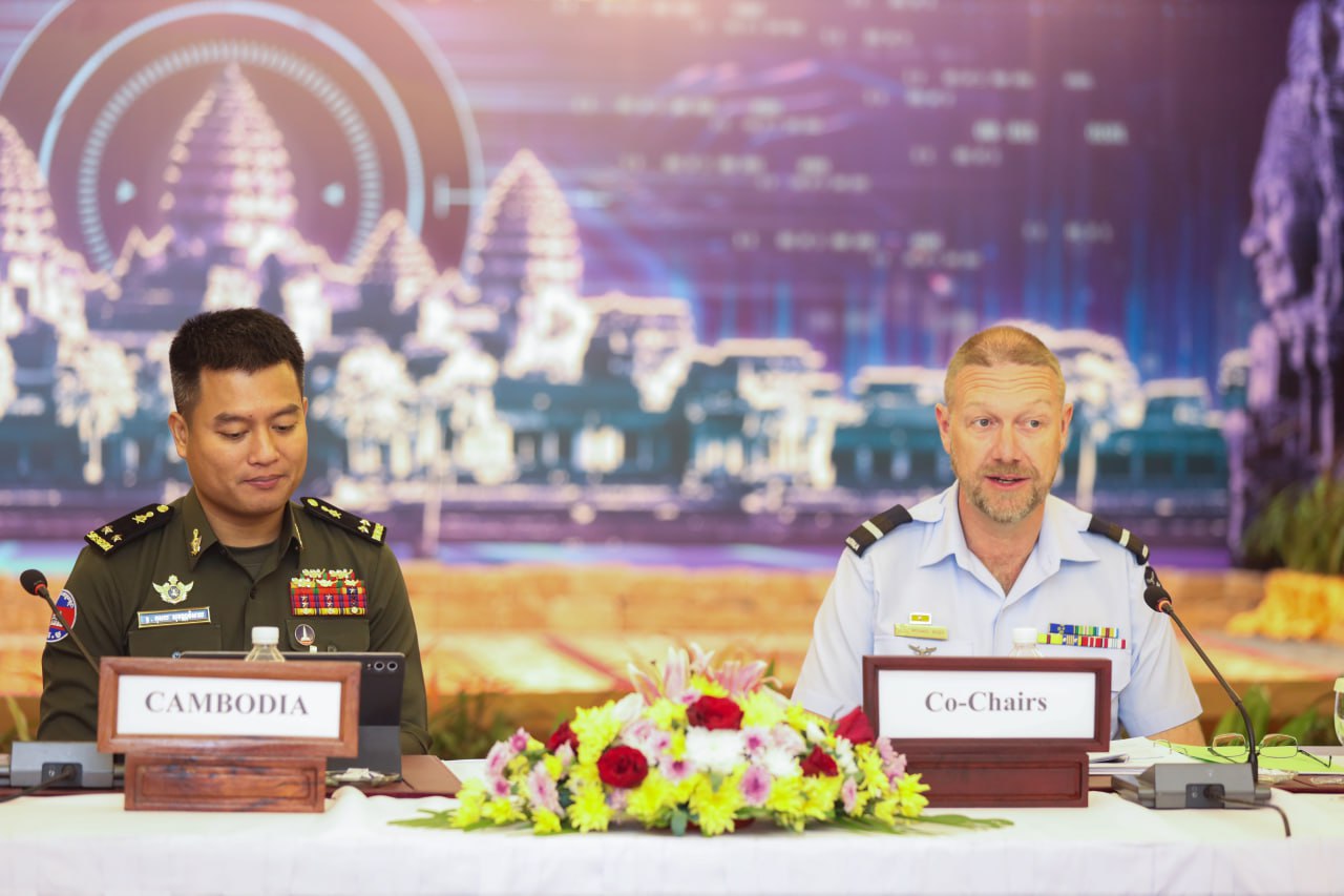 ក្រសួងការពារជាតិ កម្ពុជា–អូស្ត្រាលី បើកកិច្ចប្រជុំជំនាញ “សន្តិសុខសាយប័រ” លើកទី១៣ ក្នុងក្របខណ្ឌកិច្ចប្រជុំរដ្ឋមន្ត្រីក្រសួងការពារជាតិអាស៊ាន–បូក