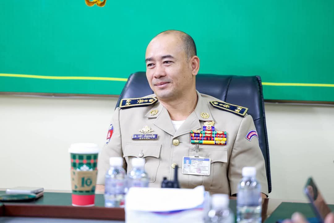 ស្នងការនគរបាលខេត្តកំពត បានព្រមានចាត់វិធានការលើអ្នកចតយានយន្តរំលោភសណ្តាប់ធ្នាប់សាធារណៈខេត្តកំពត