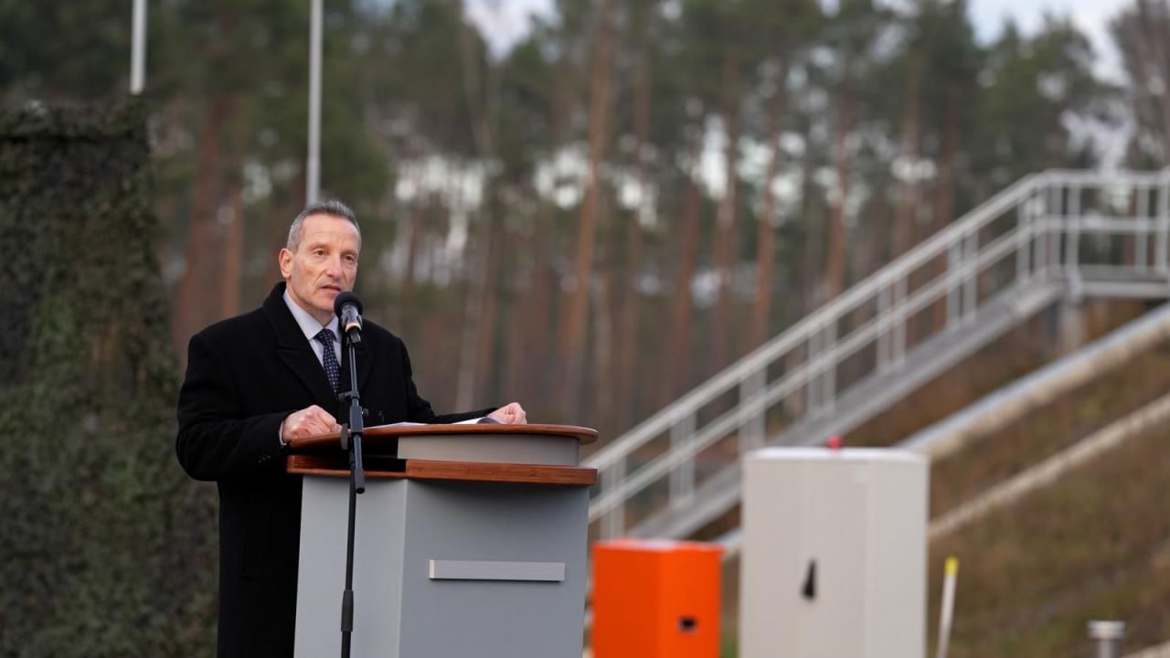 អ៊ីស្រាអែល បញ្ជូនប្រព័ន្ធការពារមីស៊ីល Arrow 3 ជាផ្លូវការទៅអាល្លឺម៉ង់ គឺជាប្រវត្តិសាស្ត្រមួយនៃសហប្រតិបត្តិការការពារជាតិរវាងរដ្ឋទាំងពីរ