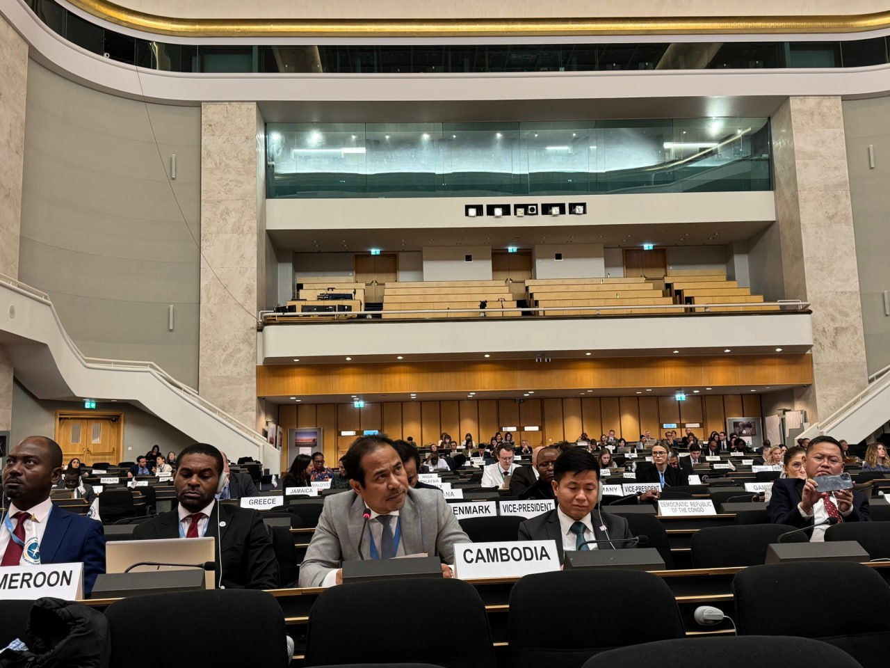 តទល់ថៃដោយតម្លាភាព! តំណាងអចិន្ត្រៃយ៍កម្ពុជា ប្រចាំ UN បកស្រាយត្រង់ៗ និងបដិសេធ “មីនទើបដាក់ថ្មី” និងព្រមានកុំយកអនុសញ្ញាអូតាវ៉ាធ្វើជាឧបករណ៍នយោបាយ