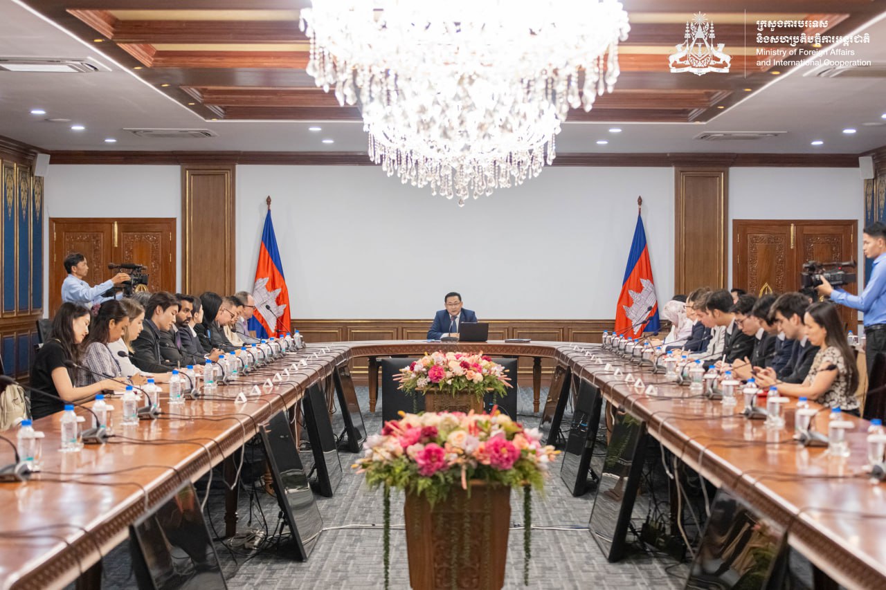 ក្រសួងការបរទេស បង្ហាញការវិវត្តថ្មីៗស្ថានភាពព្រំដែន កម្ពុជា-ថៃ ជូនតំណាងការទូត និងអង្គការអន្តរជាតិ