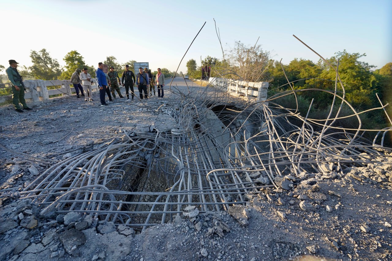 TOP NEWS: លោក ភូ លីវុឌ្ឍ៖ «សង្គ្រាមឈ្លានពានឆ្នាំ២០២៥ ចប់ហើយ នៅឡើយតែសំណងខូចខាត ប៉ាន់ប្រមាណ ៣០០ ពាន់លានដុល្លារ»