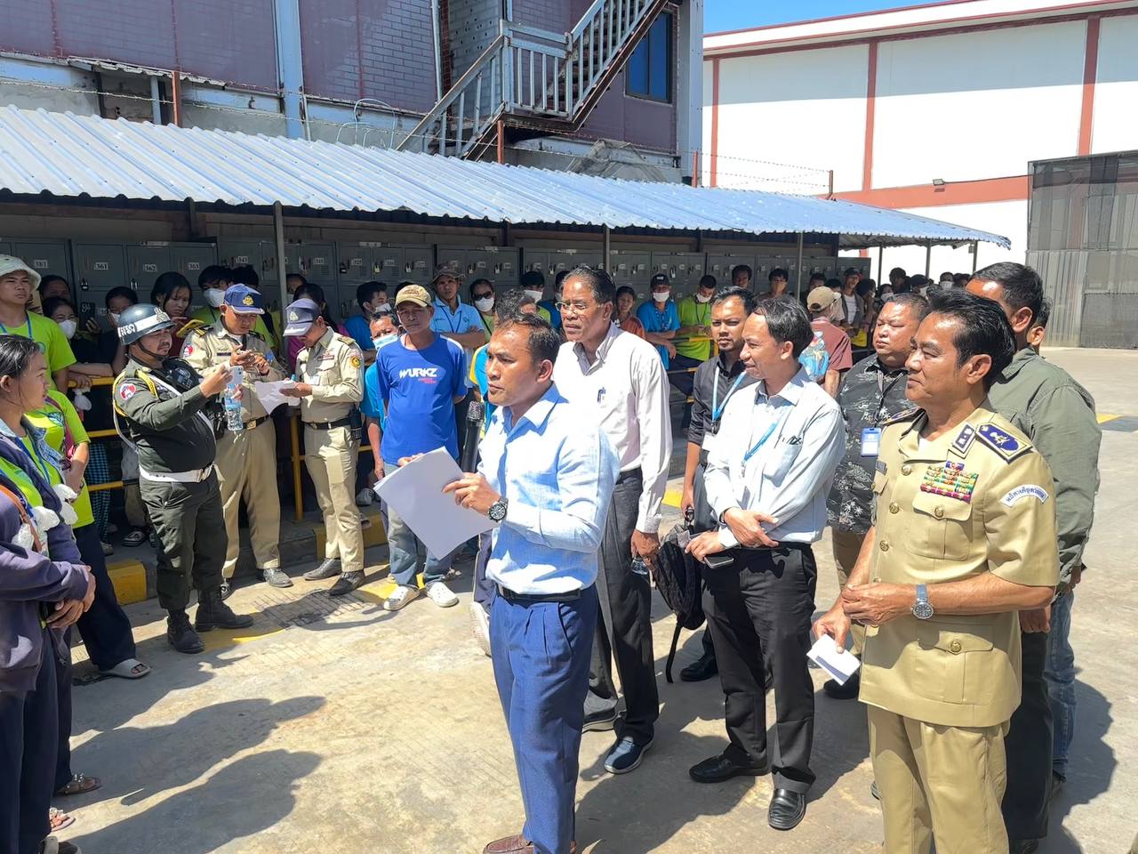 ការតវ៉ារបស់បងប្អូនកម្មកររោងចក្រ ត្រូភីខល ហ៊្រ្វូត អេស៊ា ត្រូវបានដោះស្រាយសះជា និងលឿនរហ័ស ក្រោមការយកចិត្តទុកដាក់ពីសំណាក់ក្រសួងការងារ