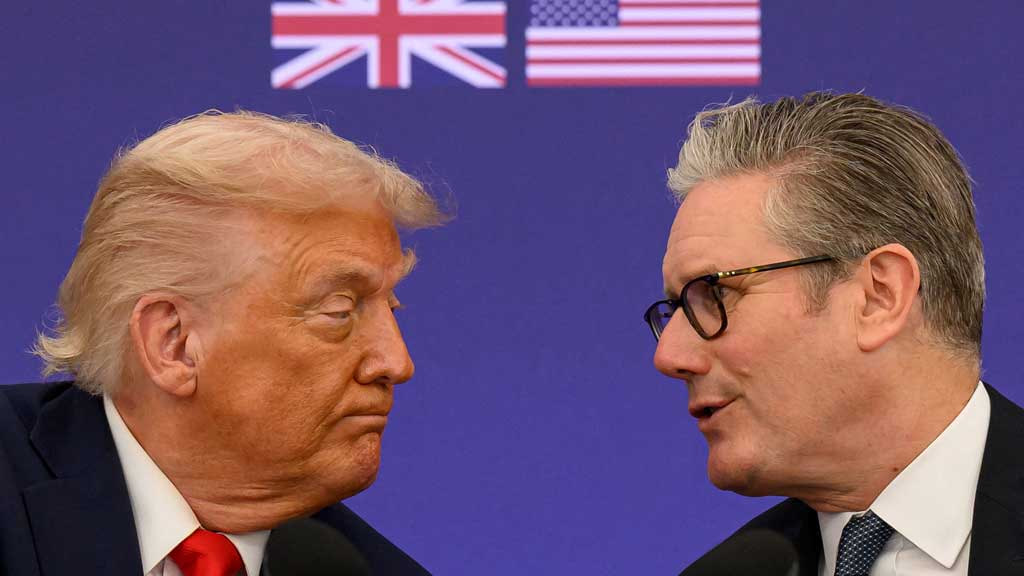 អាមេរិកផ្ដាំការព្រួយបារម្ភពីចម្ងាយទៅអង់គ្លេសថា "វាមានគ្រោះថ្នាក់ណាស់" ក្នុងការធ្វើពាណិជ្ជកម្មជាមួយចិន