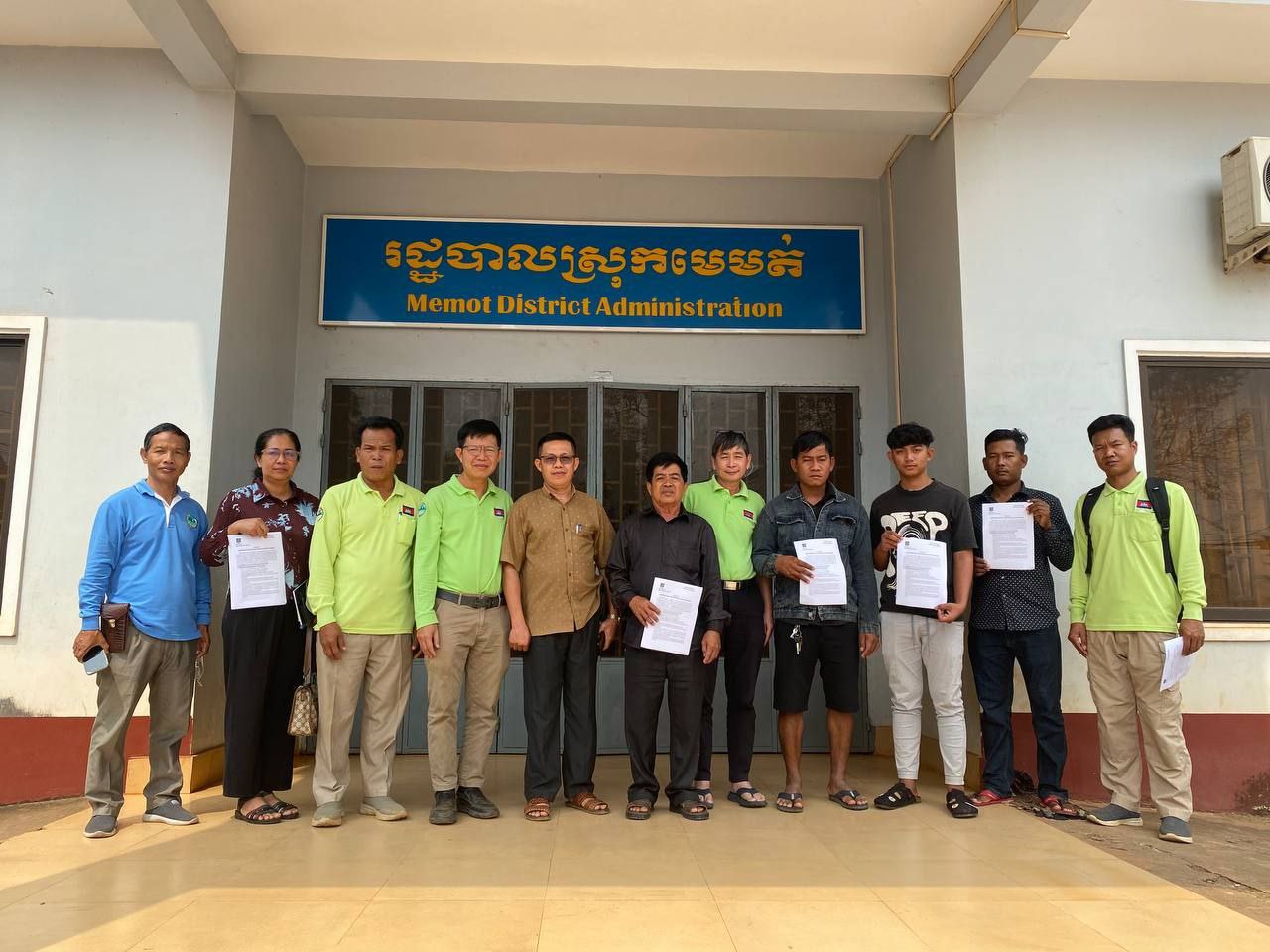 ទីតាំងអាជីវកម្មប្រមូលទិញជ័រកៅស៊ូបង្កក ០៥ កន្លែង នៅត្បូងឃ្មុំ ត្រូវបានបញ្ជាឲ្យផ្អាកសកម្មភាព និងផាកពិន័យតាមច្បាប់ បន្ទាប់ពីរកឃើញបញ្ហាបំពុលបរិស្ថាន