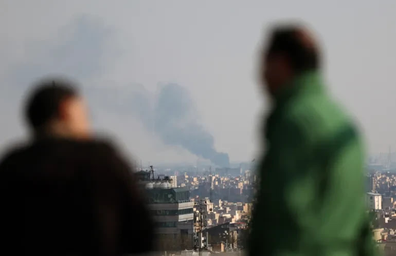 អ៊ីរ៉ង់ផ្ដាំទៅ លោក ត្រាំ ថាហ៊ាននិយាយត្រូវហ៊ានធ្វើ! អ៊ីរ៉ង់អះអាងក្ដែងៗថា បានវាយប្រហារលើមជ្ឈមណ្ឌលទិន្នន័យ Amazon និង Oracle របស់អាមេរិក នៅឈូងសមុទ្រ