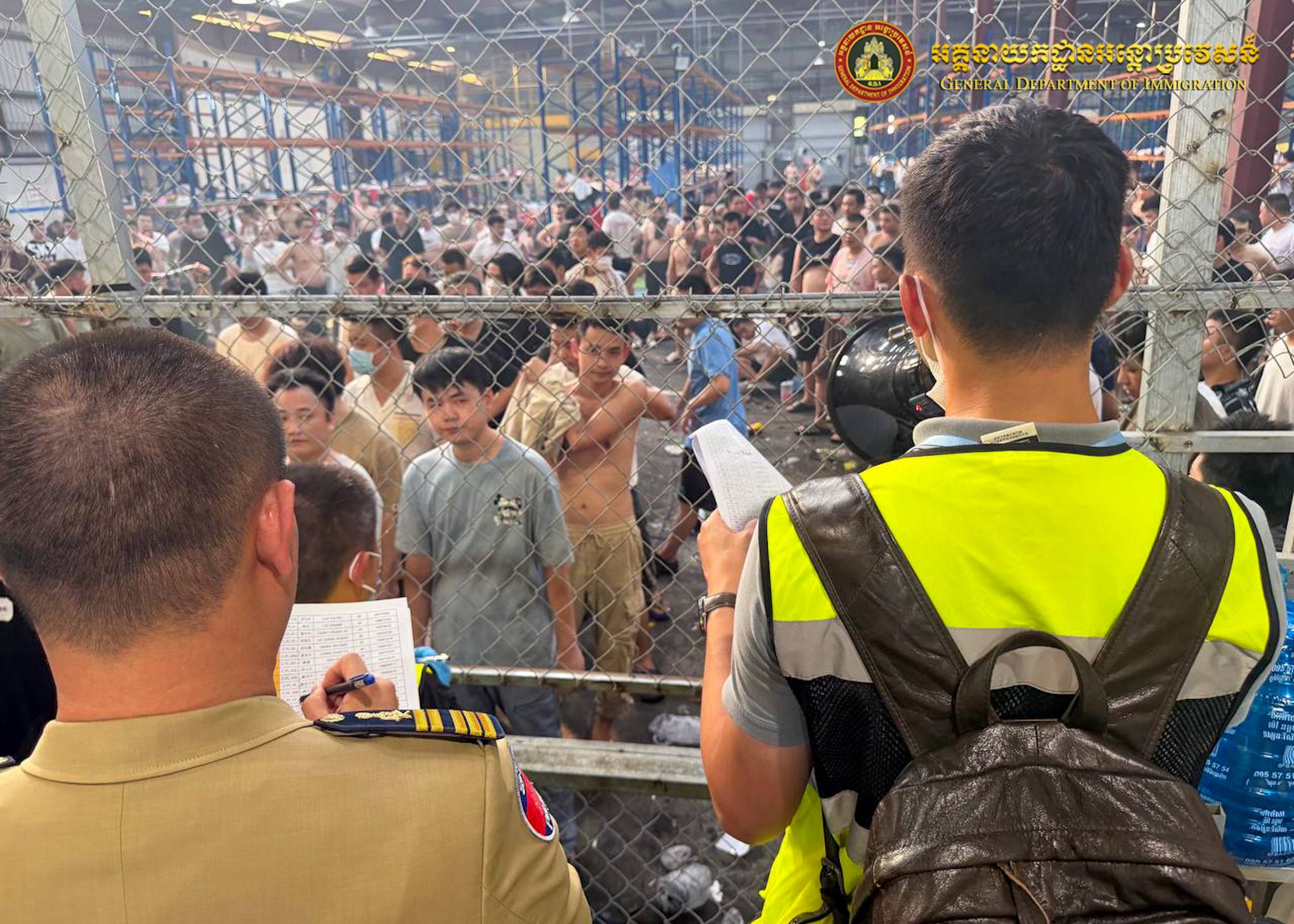 ជនបរទេស ១,០៨៤ នាក់ ខុសច្បាប់ ត្រូវបានបណ្ដេញចេញពីកម្ពុជា ក្នុងរយៈពេល ៥ ថ្ងៃ