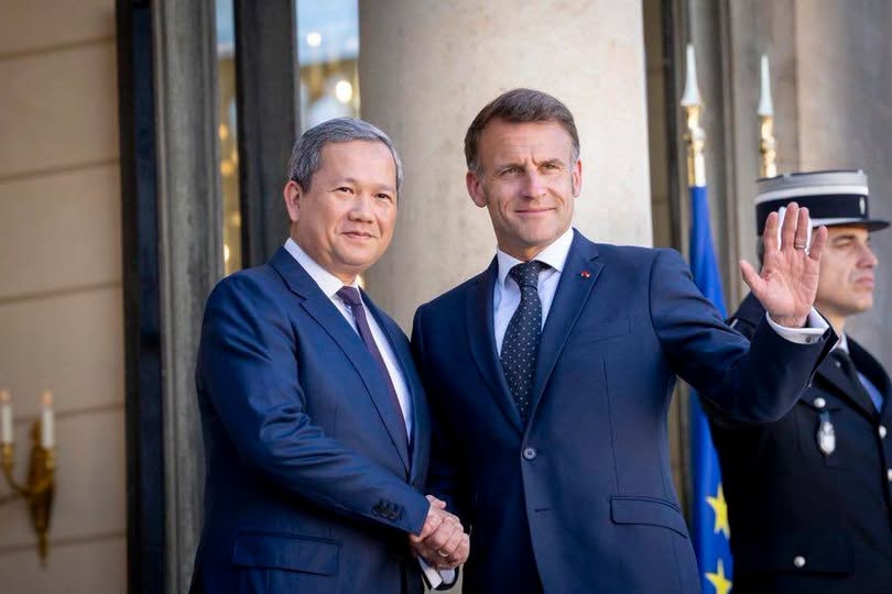 ប្រធានាធិបតីនៃសាធារណរដ្ឋបារាំង លោក Macron បង្ហាញពីការពង្រឹងទំនាក់ទំនងកាន់តែរឹងមាំរវាងកម្ពុជា-បារាំងមានប្រវត្តិសាស្ត្ររួមគ្នាដ៏ជ្រាលជ្រៅ