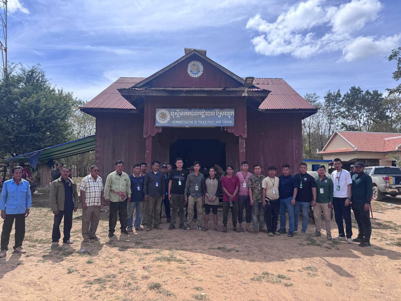 សមត្ថកិច្ចចម្រុះប្រើប្រាស់កម្លាំងទ្រង់ទ្រាយធំ ត្រួតពិនិត្យចល័តបង្ការ ទប់ស្កាត់ និងបង្ក្រាបទល្មើសគ្រឿងញៀន និងសារធាតុគីមីផ្សំគ្រឿងញៀនខុសច្បាប់ នៅតាមបន្ទាត់ជាប់ព្រំដែនកម្ពុជា-ថៃ