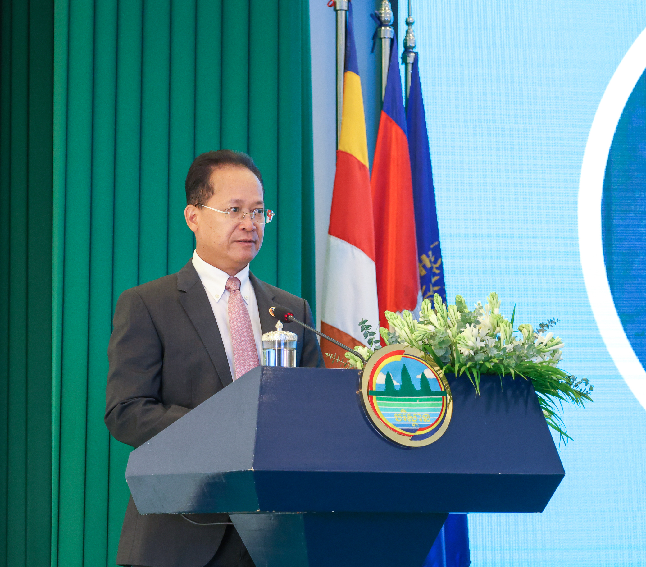 «កម្ពុជា និងកូរ៉េ សហការគ្នាលើគម្រោងកាត់បន្ថយឧស្ម័នមេតាន»