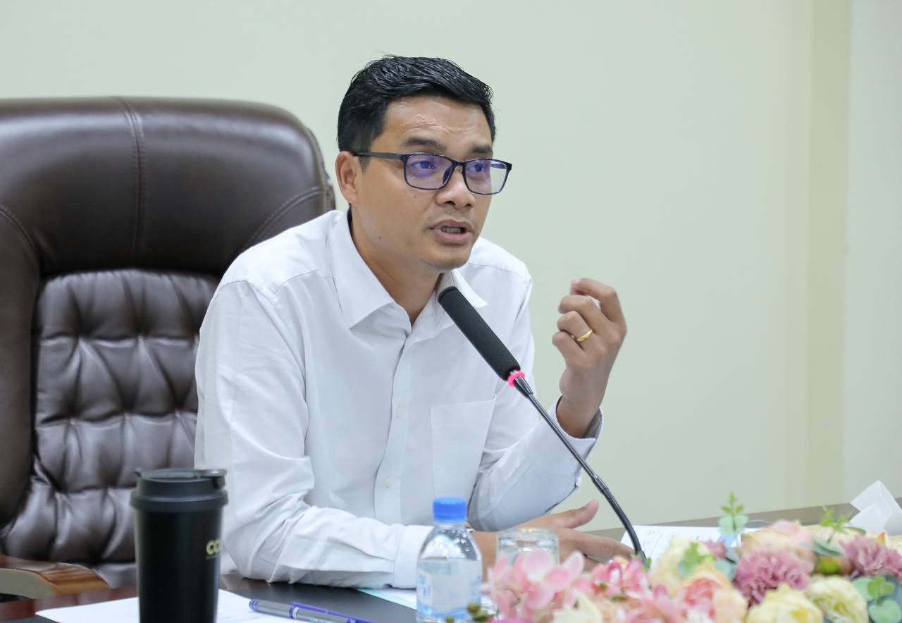 អ្នកនាំពាក្យក្រសួងការងារ អំពាវនាវឱ្យម្ចាស់រថយន្តដឹកកម្មករ និងអ្នកបញ្ជារថយន្តលើដងផ្លូវទាំងអស់ សូមមានស្មារតីខ្ពស់ វិជ្ជាជីវៈខ្ពស់ អធ្យាស្រ័យខ្ពស់ ដើម្បីកុំឱ្យកម្មករដែលជាជនស្លូតត្រង់កំពុងបន្តរងផលប៉ះពាល់