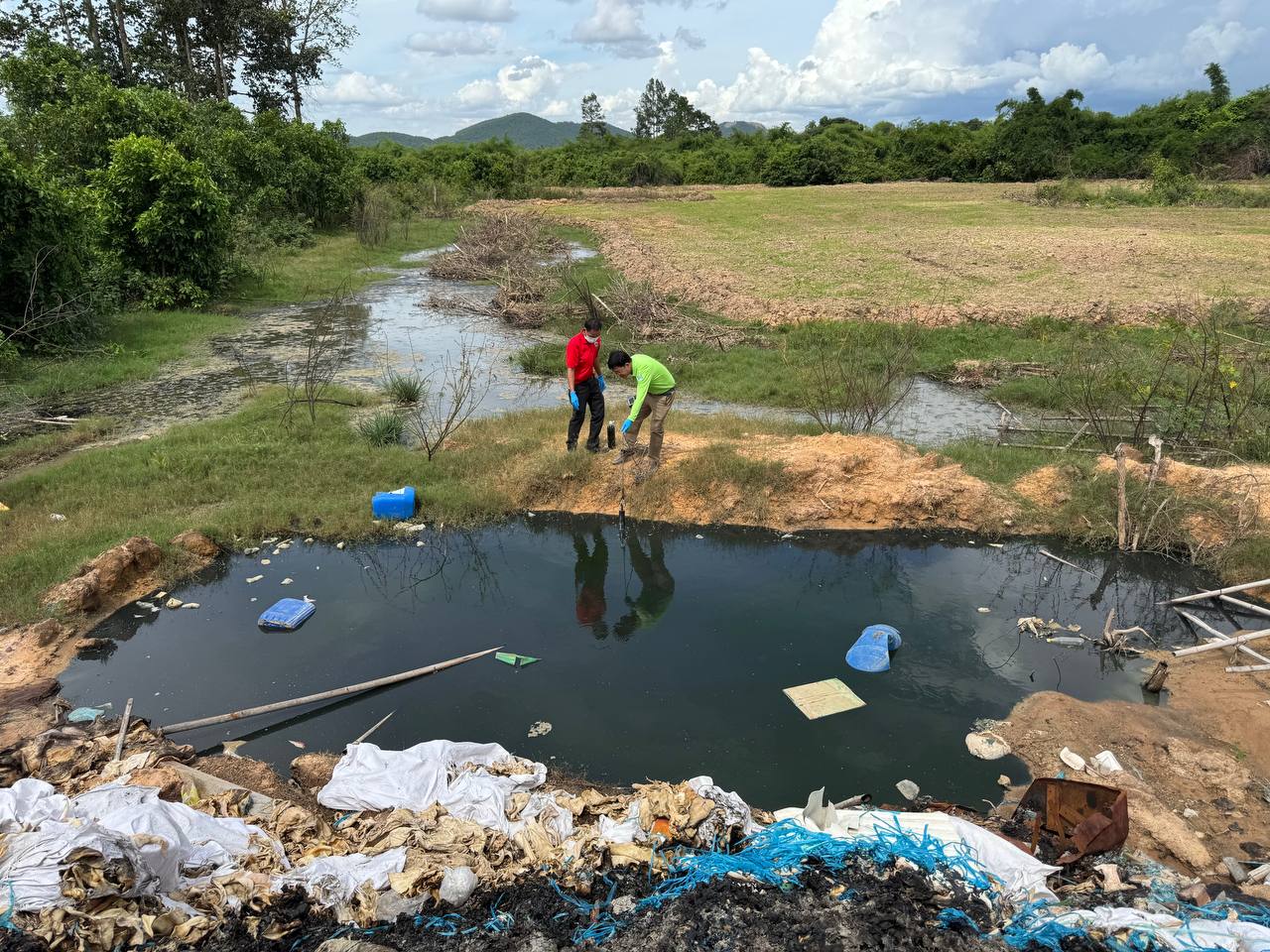 រកឃើញក្រុមហ៊ុន Musk (Cambodia) Import Export Co., Ltd កែច្នៃស្បែកគោ នៅខេត្តកំពង់ស្ពឺបានបញ្ចេញសំណល់រាវប៉ះពាល់ដល់បរិស្ថាន