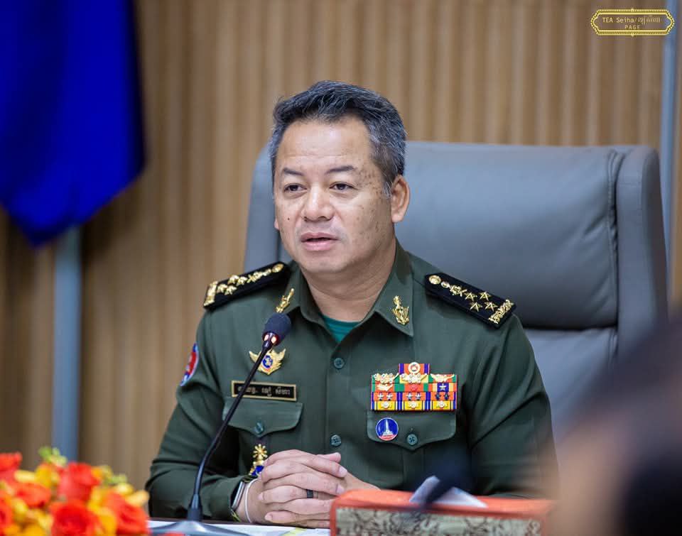 នាយឧត្តមសេនីយ៍ ទៀ សីហា៖ បញ្ហាព្រំដែនកម្ពុជា-ថៃ ភាគីថៃ បានរំលោភបំពានលើ MoU ឆ្នាំ២០០០ សរុបជាបណ្តោះអាសន្ន ចំនួន ៦៩៥ ករណី និងបន្តកើតមានទៀត...!