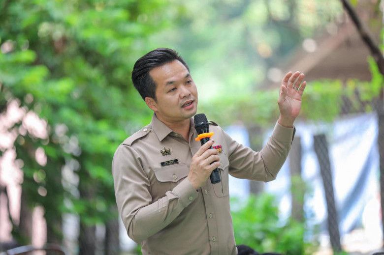 លោក ឌិត ទីណា រដ្ឋមន្ត្រីក្រសួងកសិកម្ម នឹងទទួលជួប «ហ្មដំរី»  របស់ឡាក់គី លោក ទ្រី ស៊ីថេង នៅថ្ងៃស្អែក ដើម្បីជួយរកដំណោះស្រាយ
