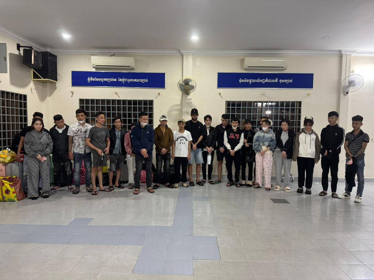 ជនបរទេសចម្រុះជាតិសាសន៍ជាង ២ពាក់នាក់ ត្រូវបានសមត្ថកិច្ចឃាត់ច្លួនក្នុងយុទ្ធនាការបោសសម្អាតឧក្រិដ្ឋកម្មឆបោកតាមប្រព័ន្ធអនឡាញ