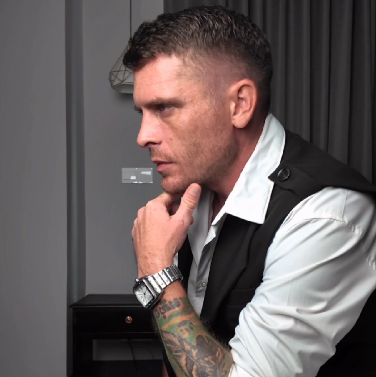 ជនបរទេសម្នាក់រកឃើញ “ជីវិតថ្មី” នៅកម្ពុជា បន្ទាប់ពីធ្លាក់ក្នុងភាពអស់សង្ឃឹម និងចង់បោះបង់ជីវិតខ្លួនឯងចោល