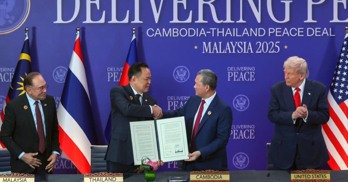 TOP NEWS: នាយករដ្ឋមន្ត្រីថៃ លោក Anutin ប្រកាស “បញ្ចប់” កិច្ចព្រមព្រៀងសន្តិភាពថៃ-កម្ពុជា និងគាំទ្រដល់ប្រតិបត្តិការរបស់កងទ័ពយ៉ាងពេញលេញក្នុងបរិបទសន្តិសុខជាតិ