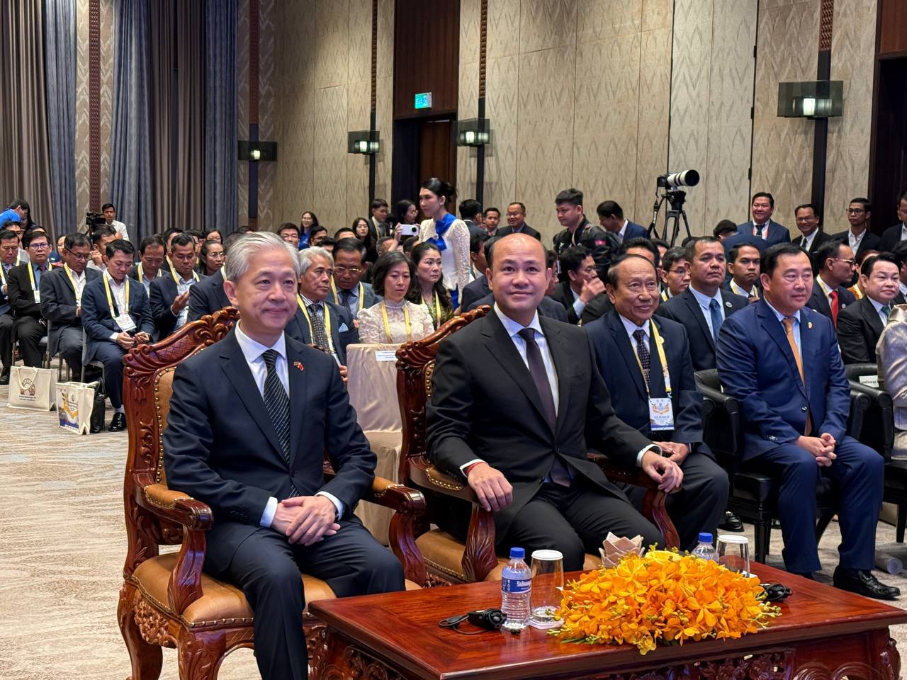 ឧបនាយករដ្ឋមន្ដ្រី ហ៊ុន ម៉ានី៖ កម្ពុជា-ចិន បន្ដឈរជាមួយគ្នា គ្រប់កាលៈទេសៈ ទាំងនៅក្នុងឆាកតំបន់ និងអន្ដរជាតិ