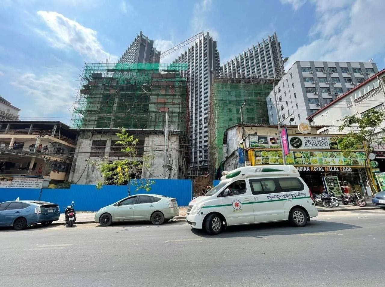 បុរសម្នាក់ ធ្លាក់ពីអគារកំពុងសាងសង់ ស្លាប់នៅក្រុងព្រះសីហនុ សមត្ថកិច្ចកំពុងស្រាវជ្រាវ នៅមិនទាន់មានការបញ្ជាក់ផ្លូវការ